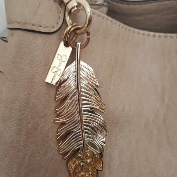 Jessica Simpson Light Blush Large Handbag Hobo Purse with Gold Studs and Strap - Picture 11 of 16